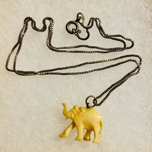 Vintage silver necklace with carved bone elephant pendant .5”X.5”